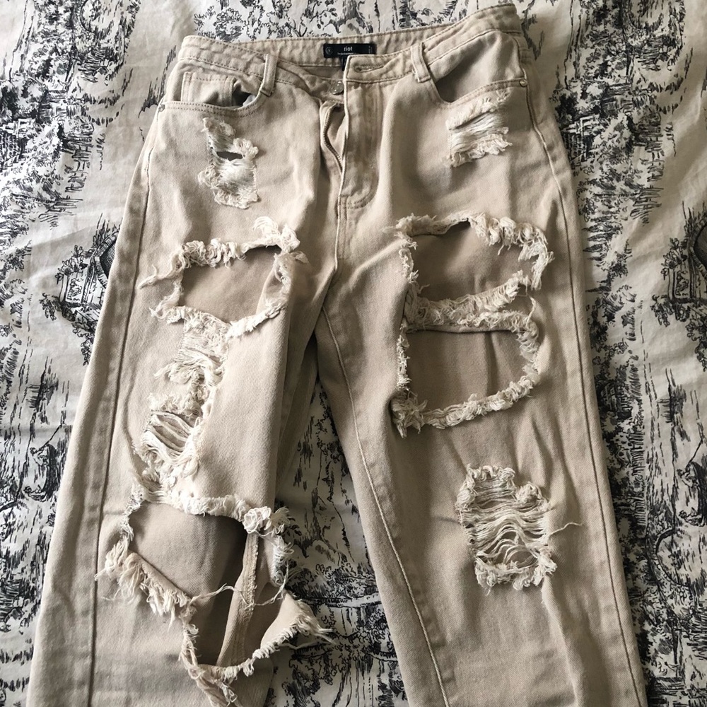 Missguided ripped mom jeans - Picture 4 of 11